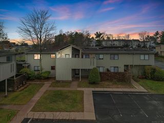 129 Webster Court 129, Newington, CT 06111