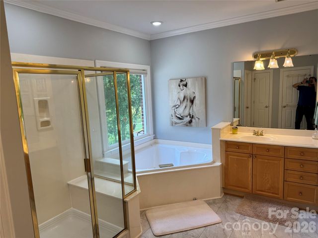 18324 Turnberry Court, Davidson, NC 28036