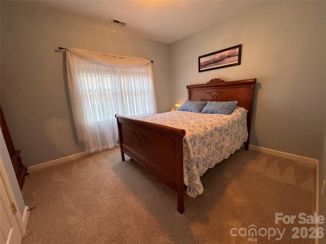 18324 Turnberry Court, Davidson, NC 28036