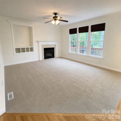 18324 Turnberry Court, Davidson, NC 28036