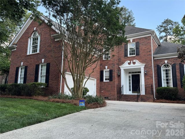 18324 Turnberry Court, Davidson, NC 28036
