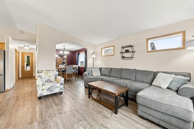 4422 10th Street W, West Fargo, ND 58078