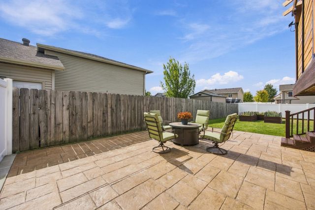 4422 10th Street W, West Fargo, ND 58078