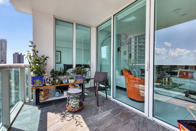 19400 Turnberry Way 921, Aventura, FL 33180