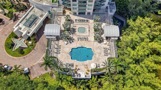 19400 Turnberry Way 921, Aventura, FL 33180