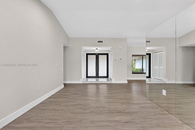 14711 Kirsten Ct, Davie, FL 33325