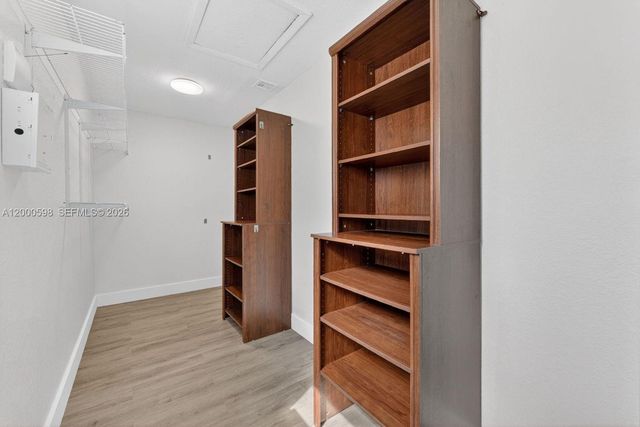 14711 Kirsten Ct, Davie, FL 33325