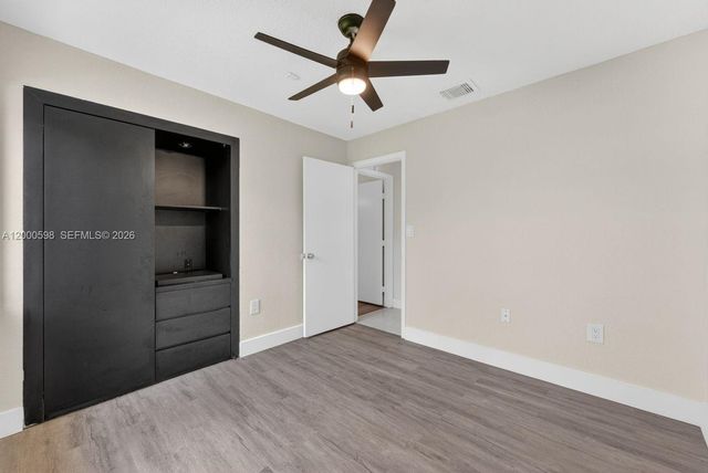 14711 Kirsten Ct, Davie, FL 33325