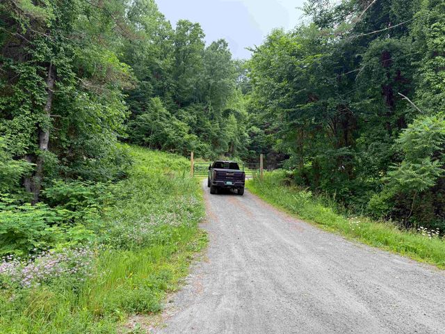 680 West River Road, Brattleboro, VT 05301