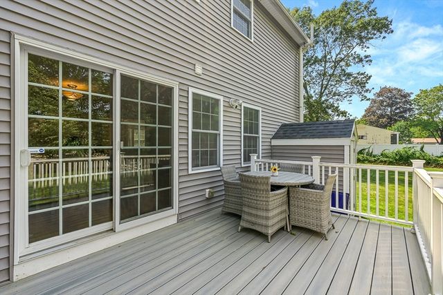 415 Lowell Street, Lynnfield, MA 01940