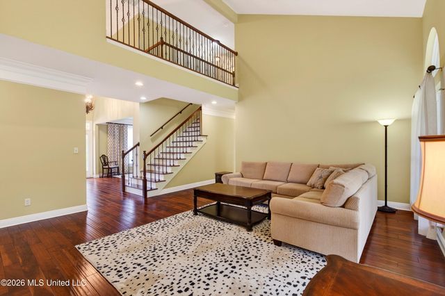 2904 Royal Run Road, Gautier, MS 39553