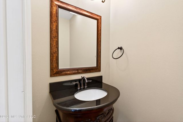 2904 Royal Run Road, Gautier, MS 39553