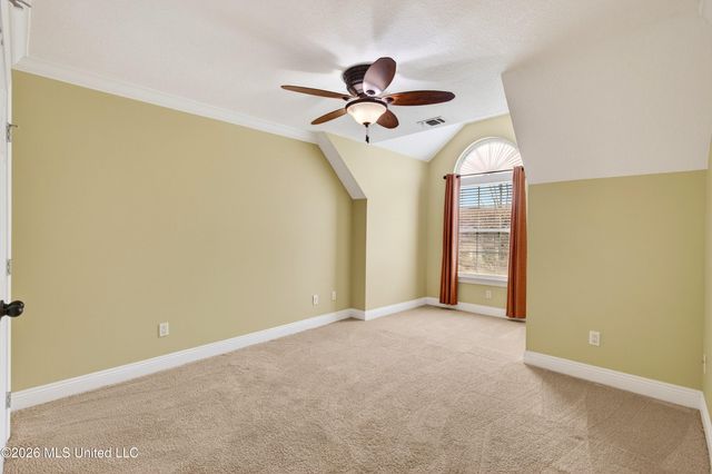 2904 Royal Run Road, Gautier, MS 39553