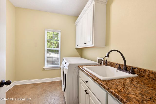 2904 Royal Run Road, Gautier, MS 39553