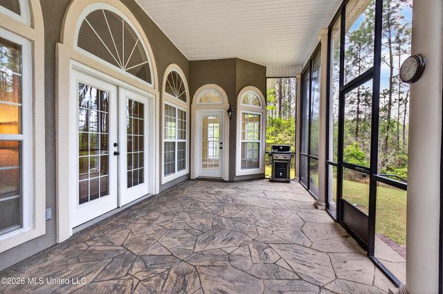 2904 Royal Run Road, Gautier, MS 39553