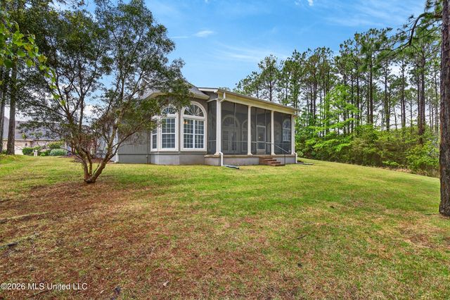 2904 Royal Run Road, Gautier, MS 39553