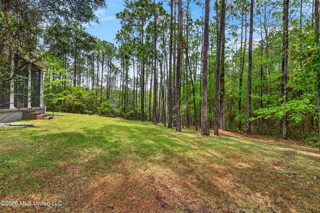 2904 Royal Run Road, Gautier, MS 39553