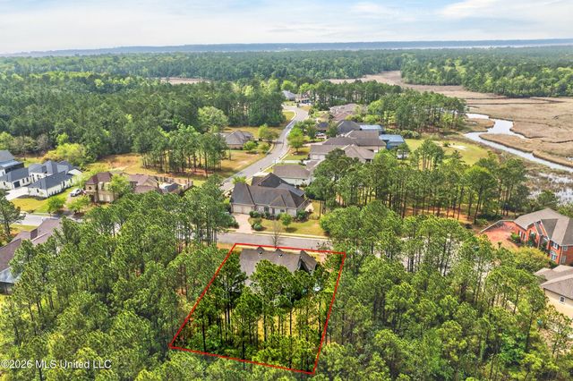 2904 Royal Run Road, Gautier, MS 39553