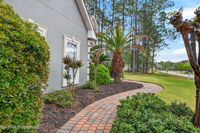 2904 Royal Run Road, Gautier, MS 39553