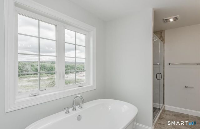 106 Rock Ridge Road, Manchester, CT 06040