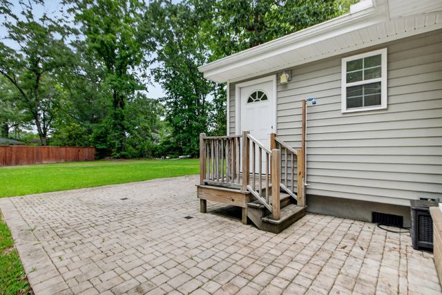 19 Milano Court, Hanahan, SC 29410
