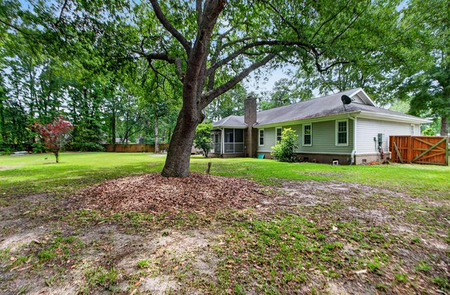 19 Milano Court, Hanahan, SC 29410