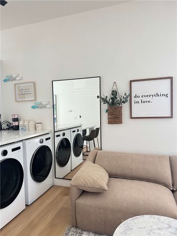 1014 Myrtle Avenue, Long Beach, CA 90813