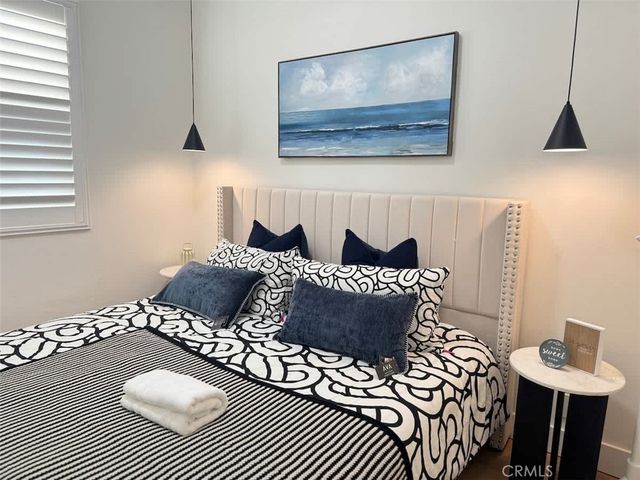 1014 Myrtle Avenue, Long Beach, CA 90813