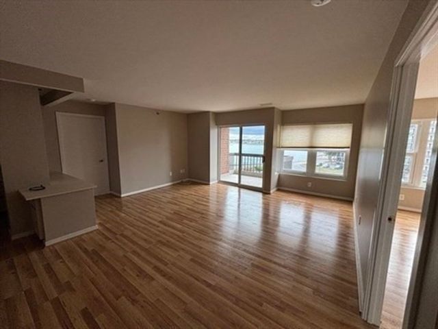 1 Seal Harbor Rd 413, Winthrop, MA 02152