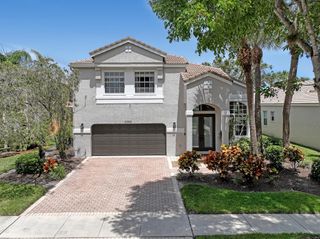 2063 Reston Circle, Royal Palm Beach, FL 33411