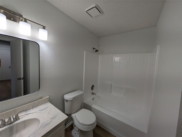 4821 Saint Thomas Place, Fort Worth, TX 76135