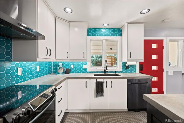 7773 S Oneida Court, Centennial, CO 80112
