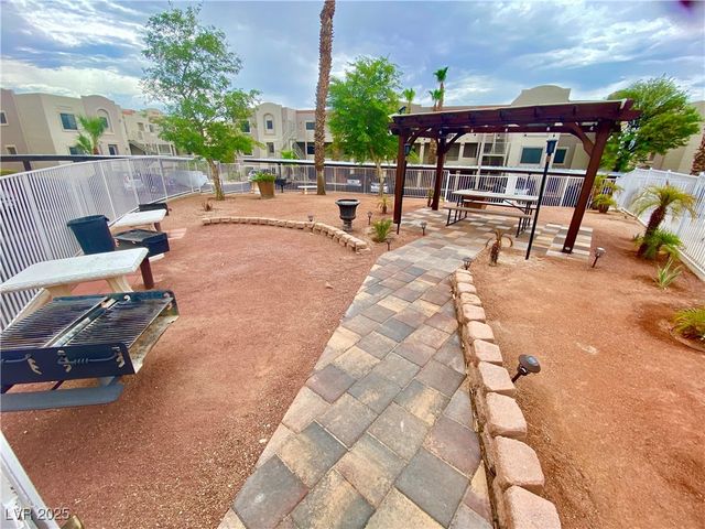 2064 Mesquite Lane 102, Laughlin, NV 89029