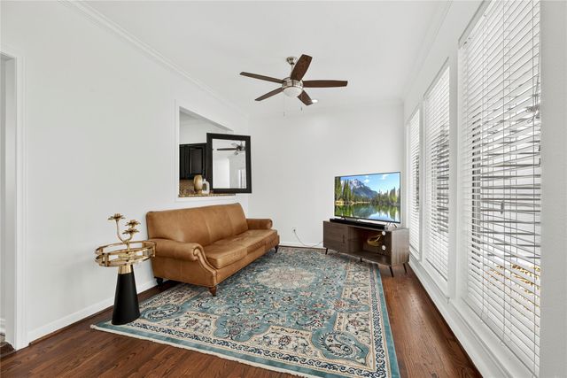 6311 Westcott Street, Houston, TX 77007
