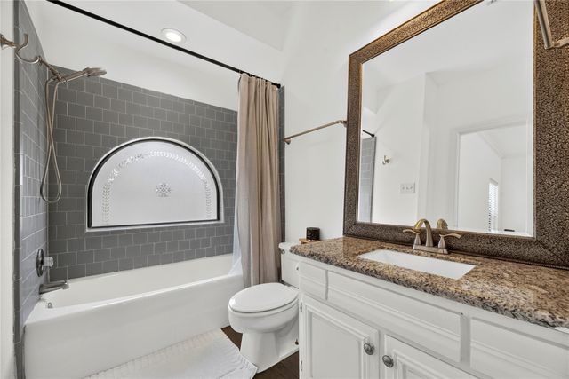 6311 Westcott Street, Houston, TX 77007