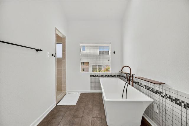 6311 Westcott Street, Houston, TX 77007