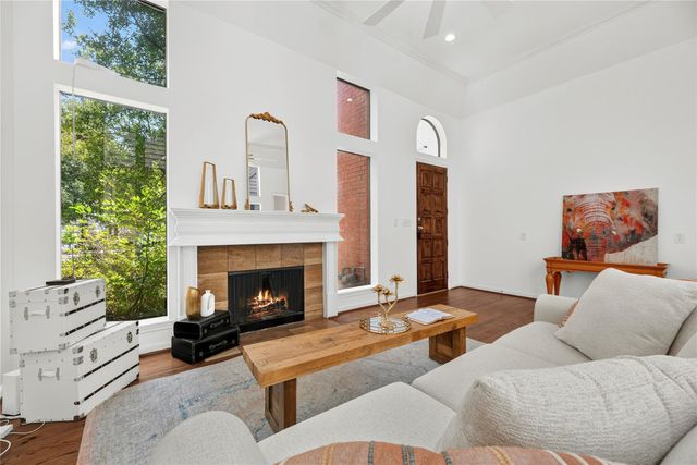 6311 Westcott Street, Houston, TX 77007