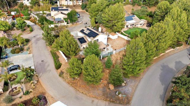 1734 Kyrsten Terrace, Alpine, CA 91901