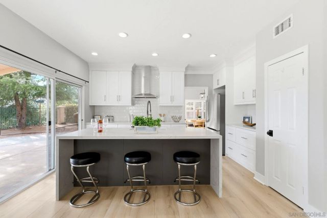 1734 Kyrsten Terrace, Alpine, CA 91901