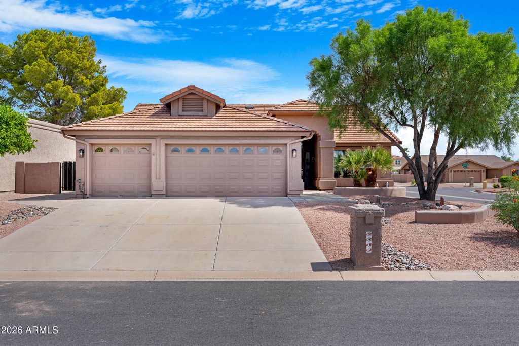 8803 E FAIRWAY Boulevard, Sun Lakes, AZ 85248 — photo 2