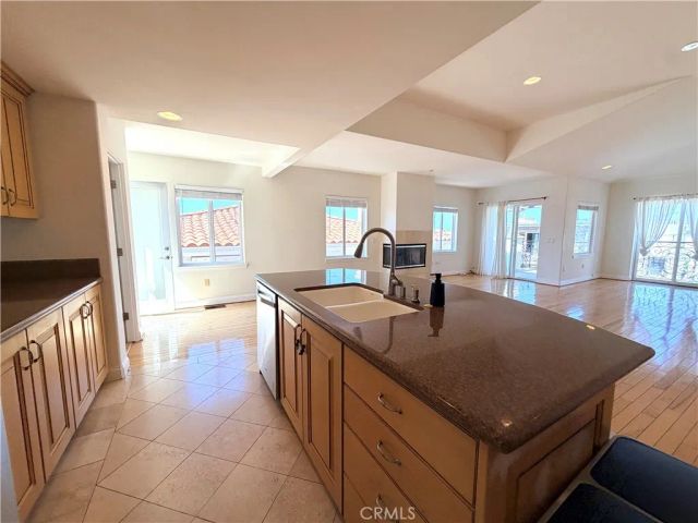 710 1st Place, Hermosa Beach, CA 90254