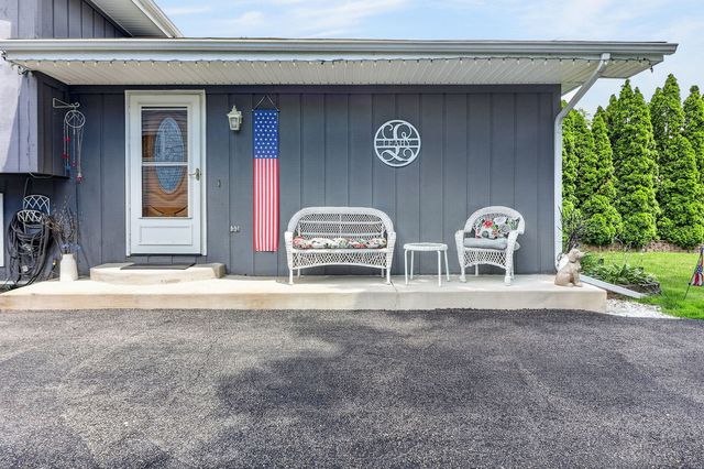 1S134 Michigan Avenue, Lombard, IL 60148