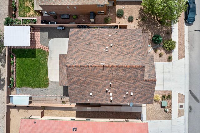 6232 Nueva Espana Road NW, Albuquerque, NM 87114