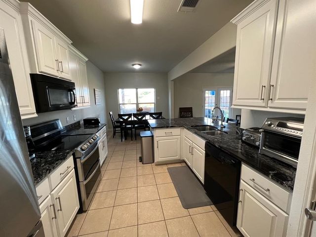 1417 Cottonwood Trail, Anna, TX 75409