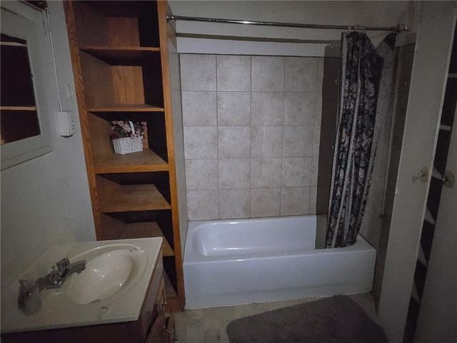 308 S Broadway Street, Princeton, MO 64673