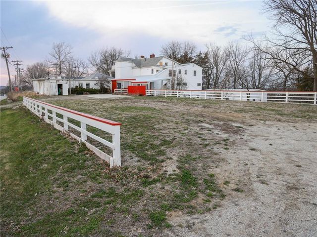 308 S Broadway Street, Princeton, MO 64673