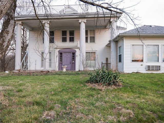 308 S Broadway Street, Princeton, MO 64673