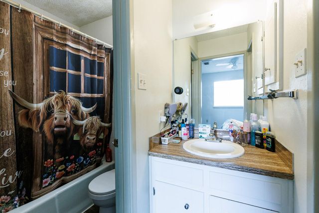 1907 73rd Street, Lubbock, TX 79423