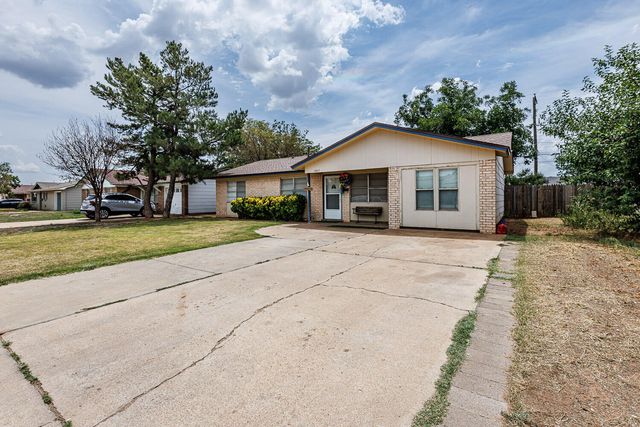 1907 73rd Street, Lubbock, TX 79423