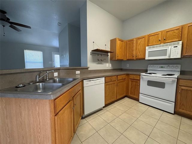2064 Falls Creek Drive, Little Elm, TX 75068
